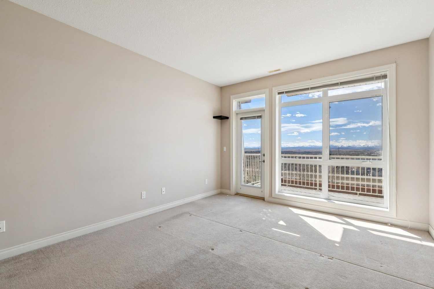 14, 169 Rockyledge View NW