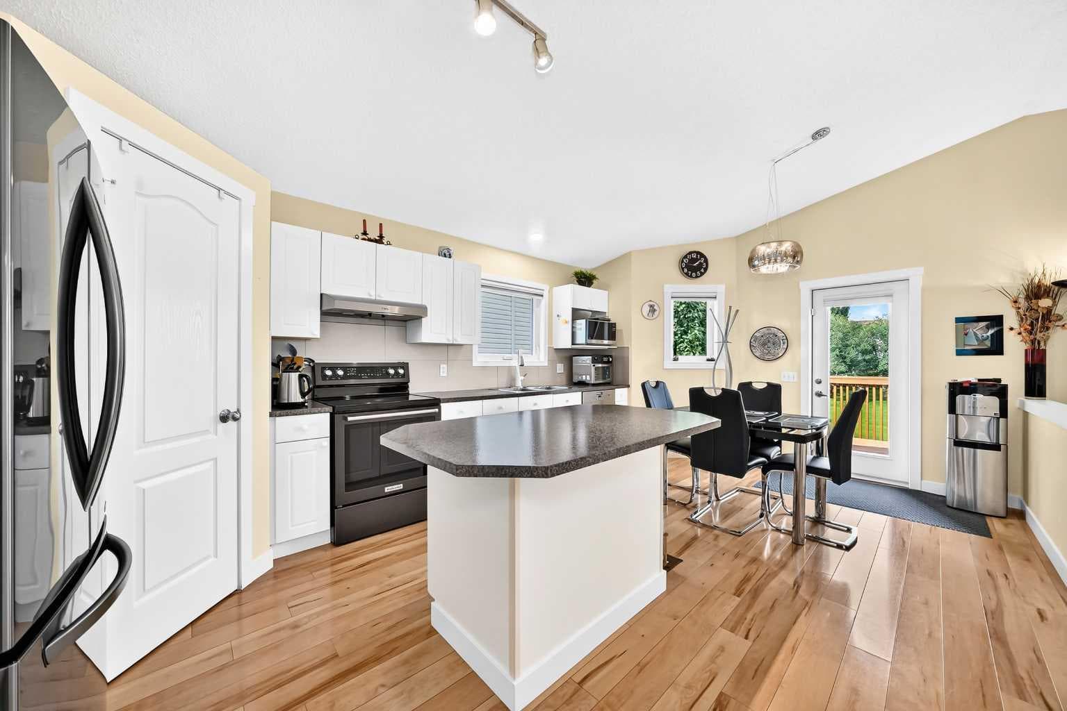 50 Somerside Manor SW