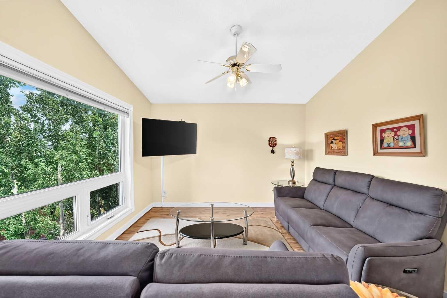 50 Somerside Manor SW