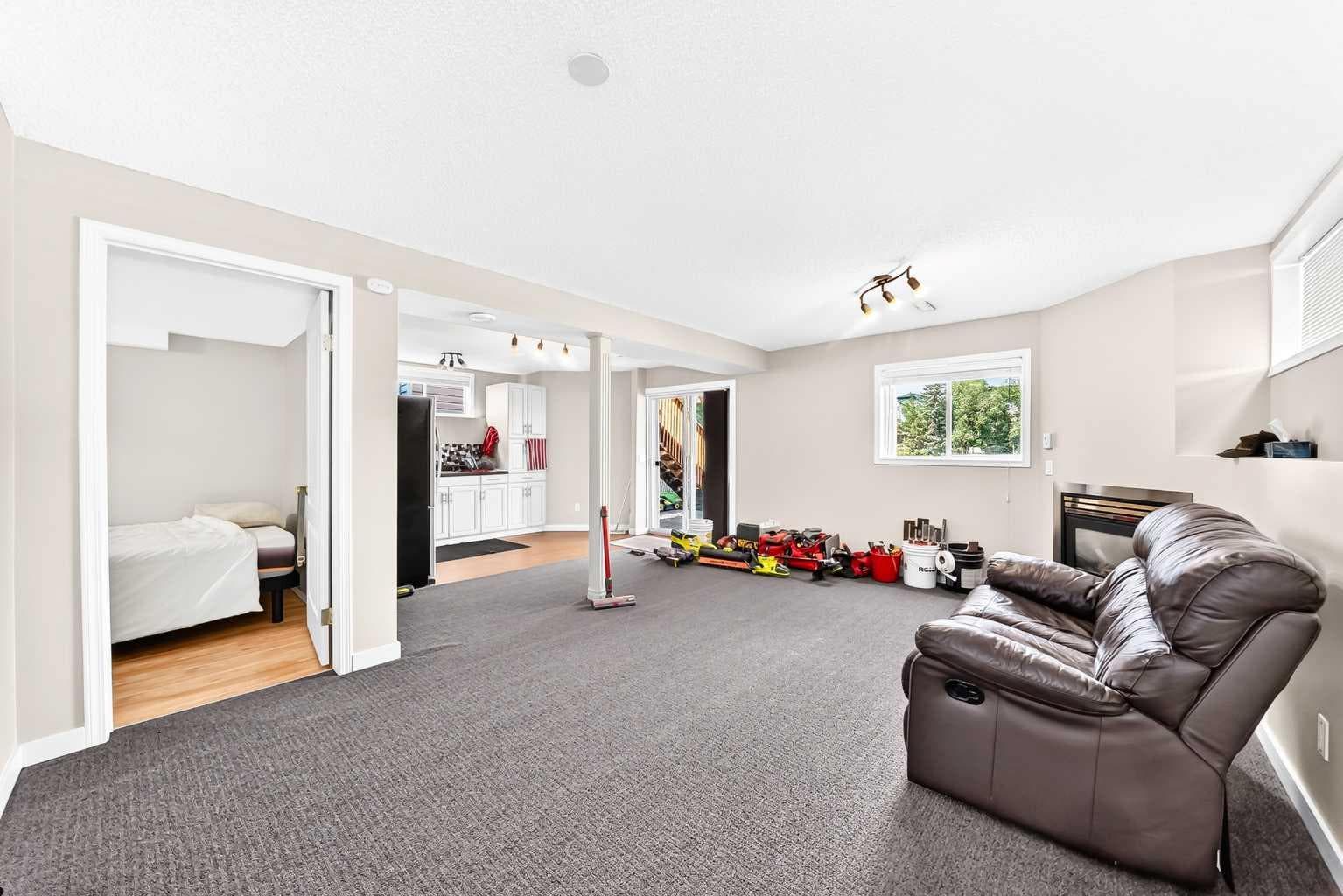 50 Somerside Manor SW
