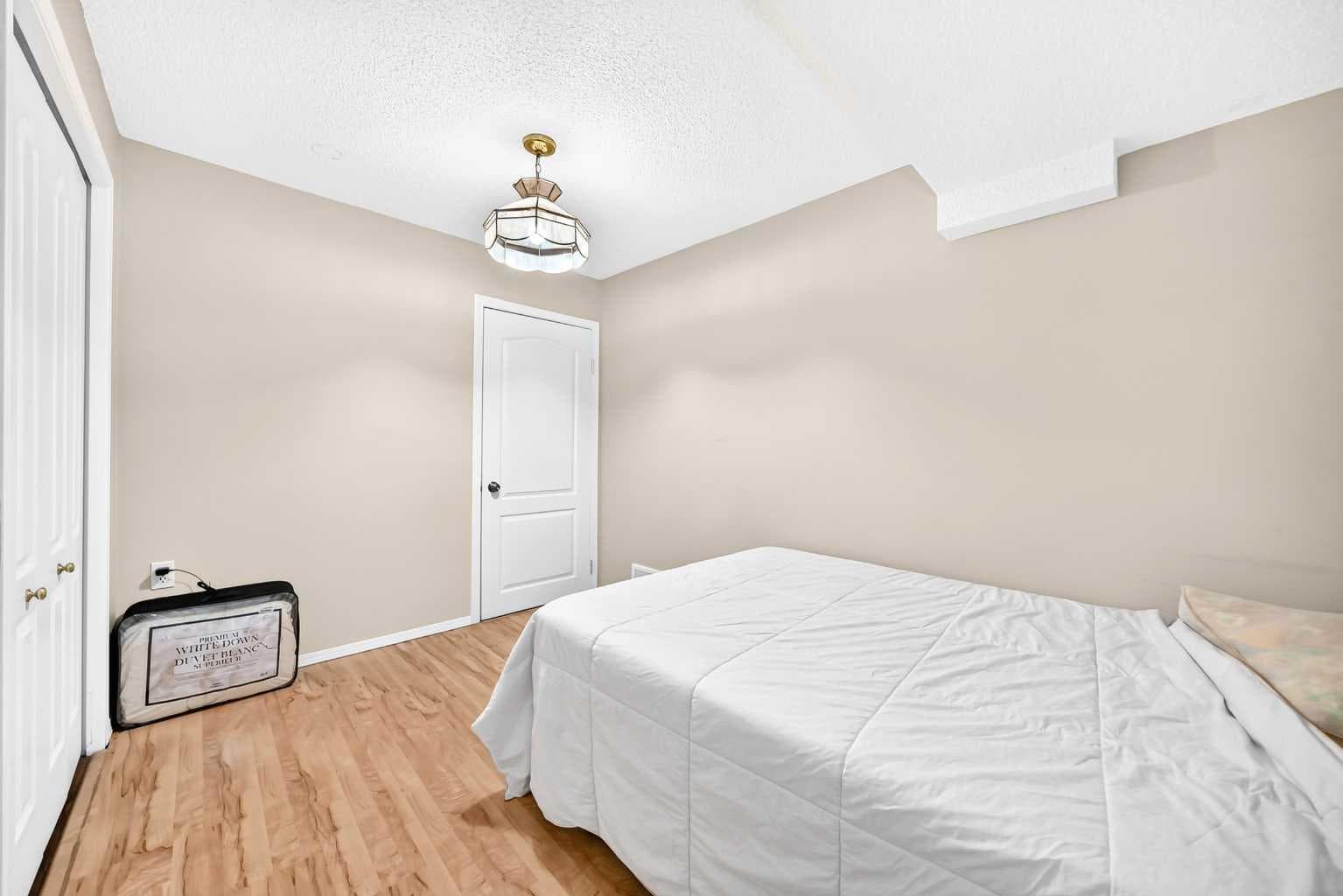 50 Somerside Manor SW