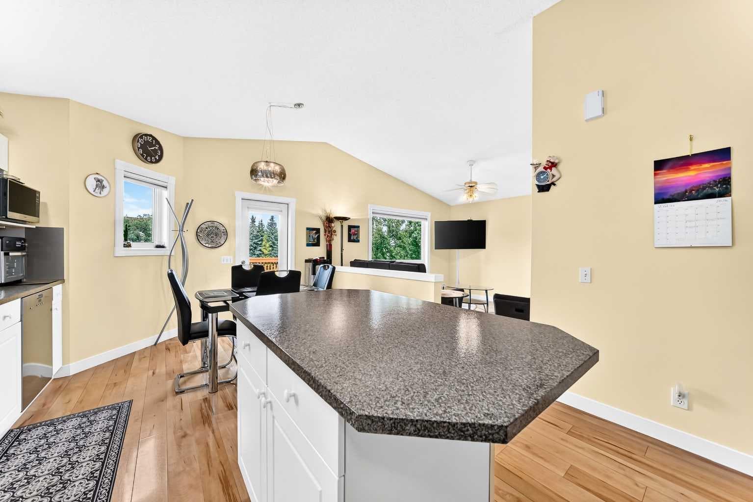 50 Somerside Manor SW