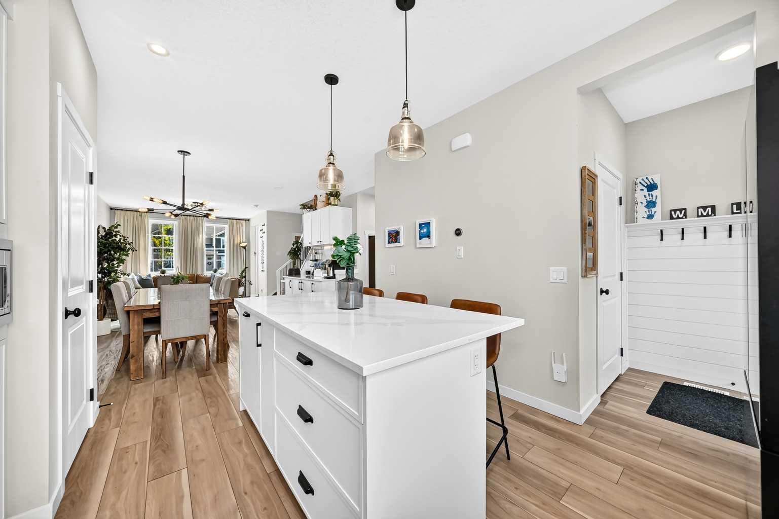 1968 Rangeview Drive SE