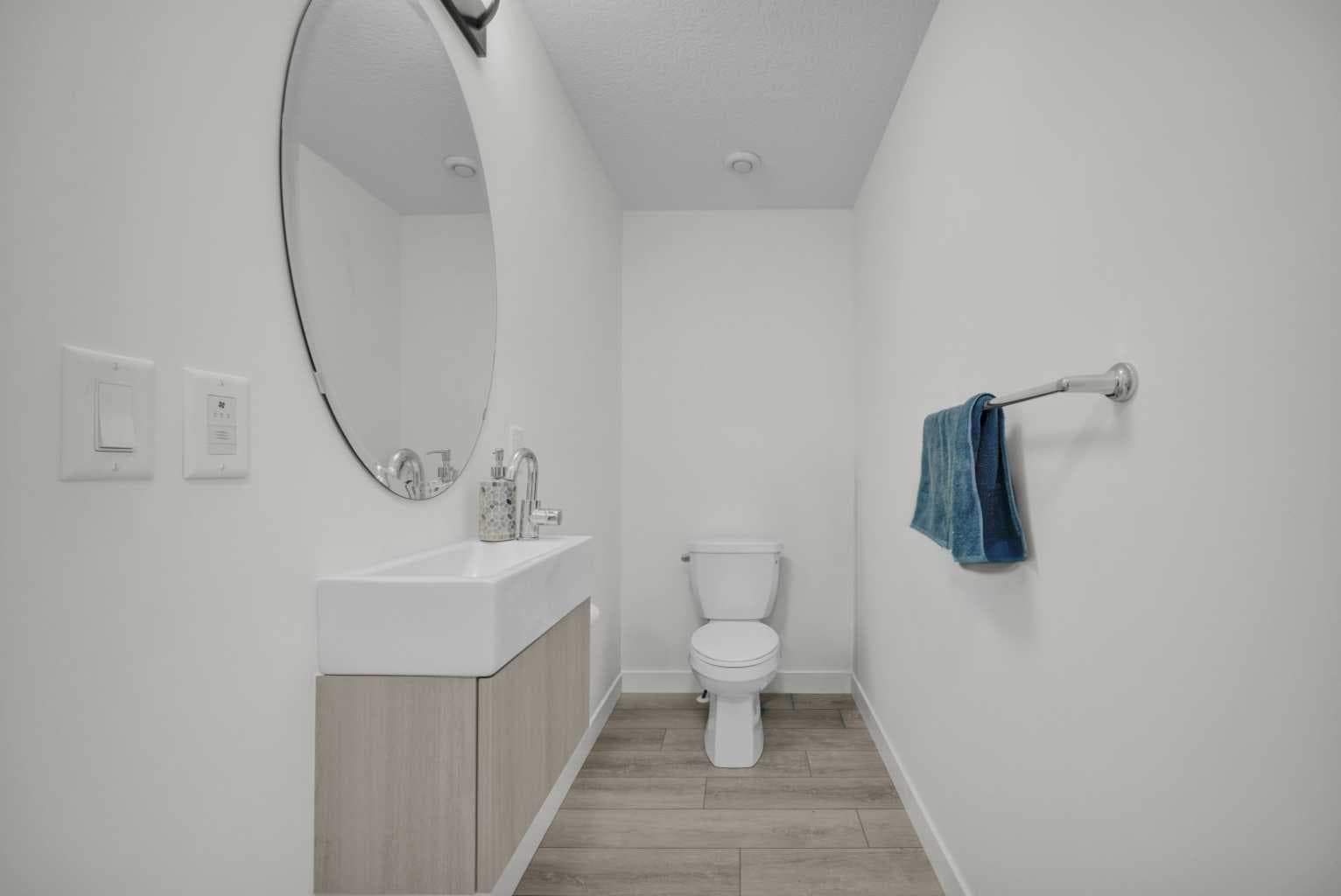 152, 380 Seton Villas SE
