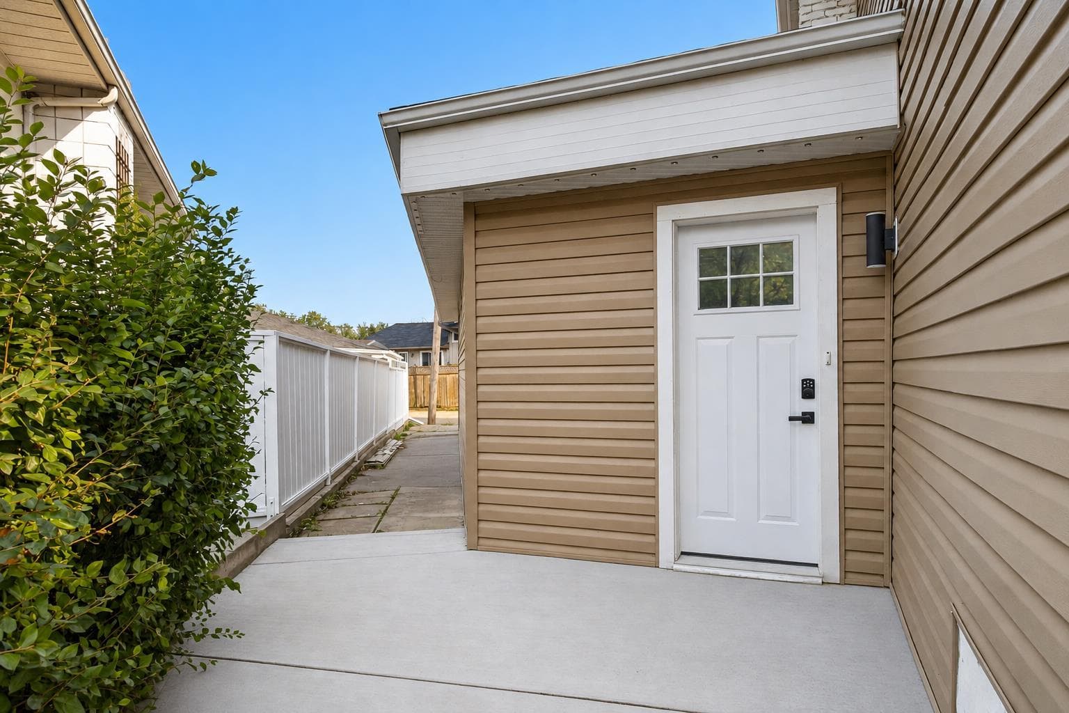 10719 Mapleglen Crescent SE