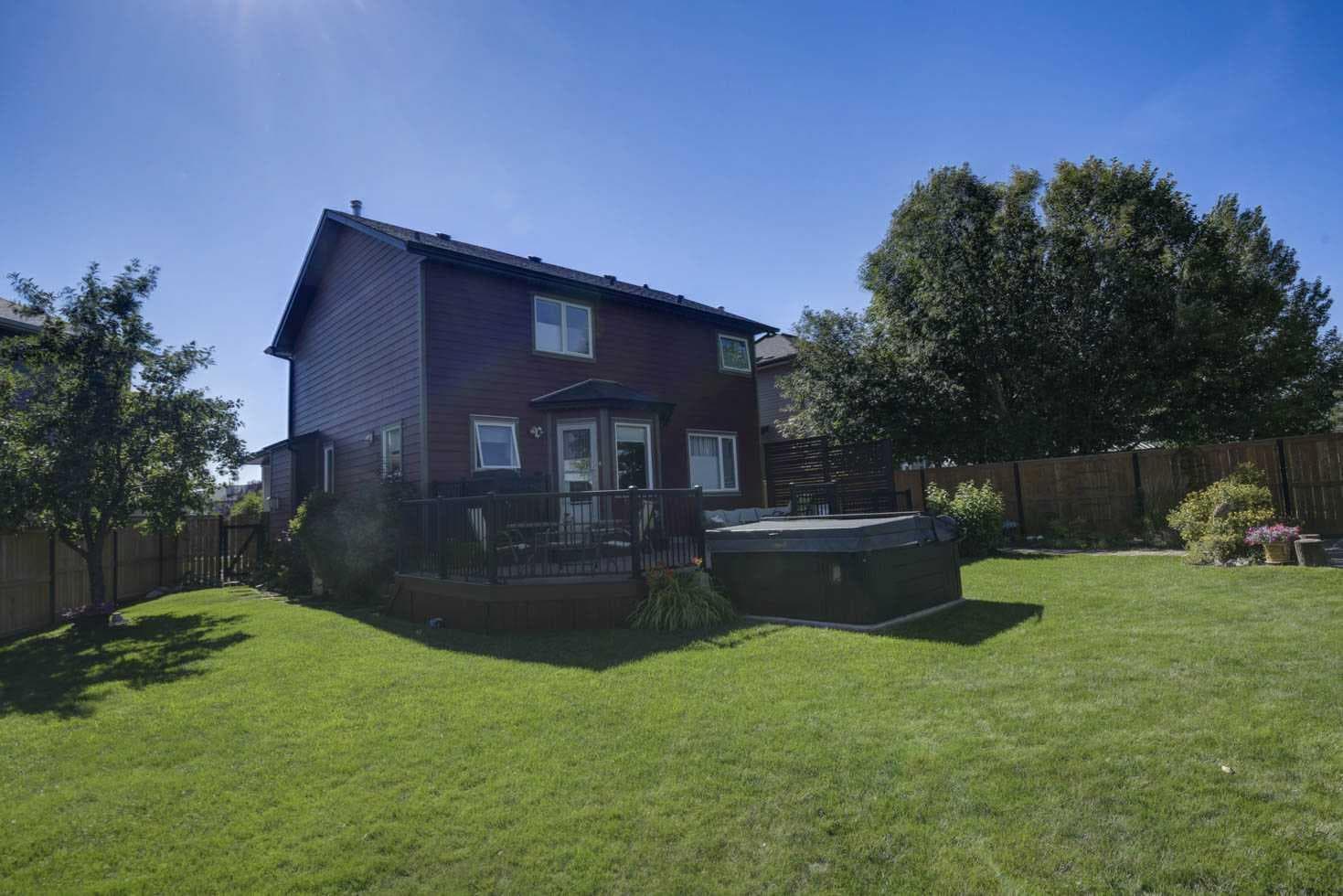 310 Springs Place SE