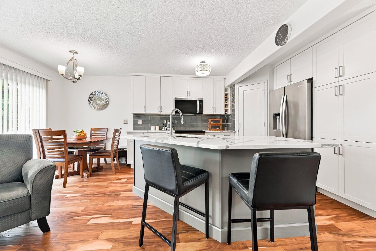 39, 10 Tuscany Valley View NW
