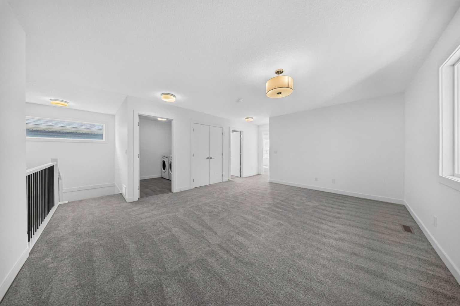 1337 South Point Parade SW