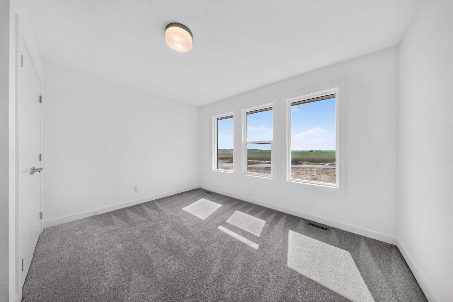 1337 South Point Parade SW