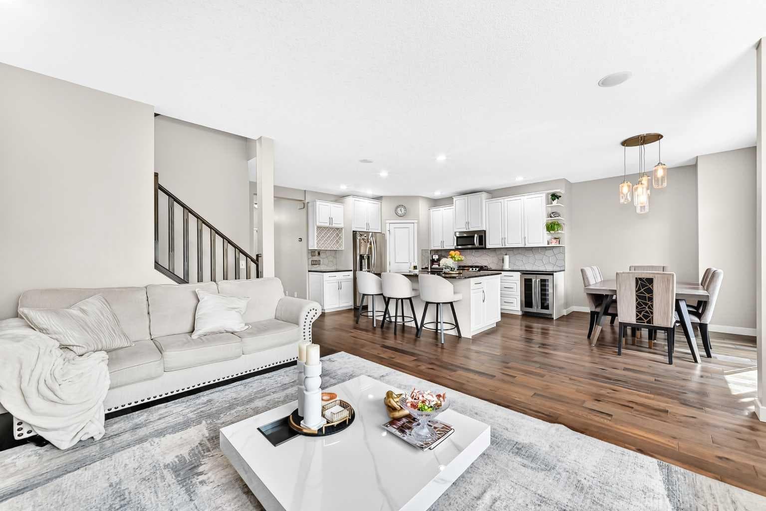 23 Everoak Bay SW