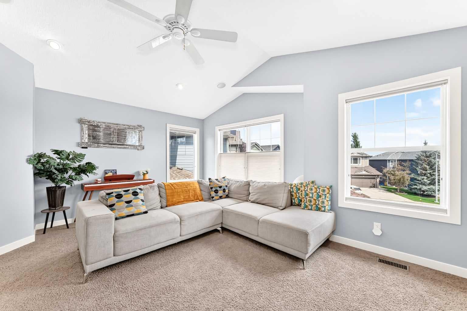 23 Everoak Bay SW