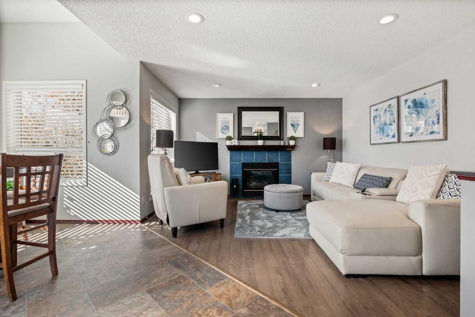 22 Hidden Valley Manor NW