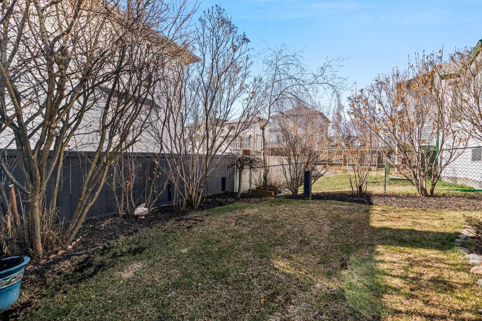 22 Hidden Valley Manor NW