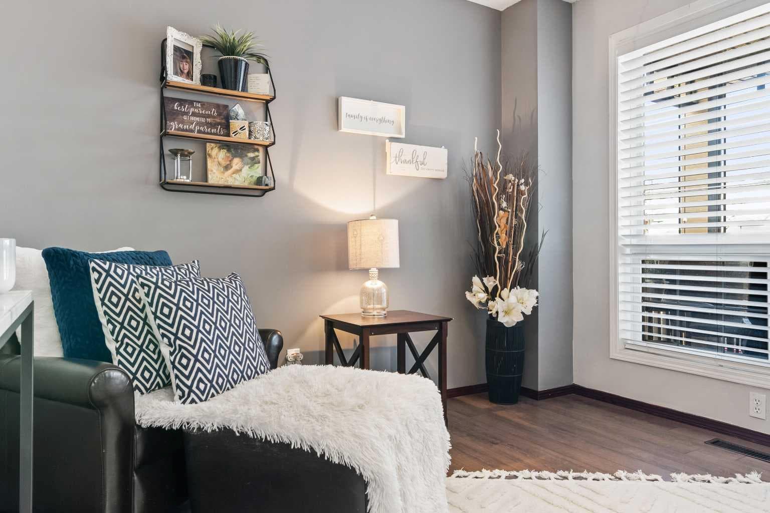 22 Hidden Valley Manor NW