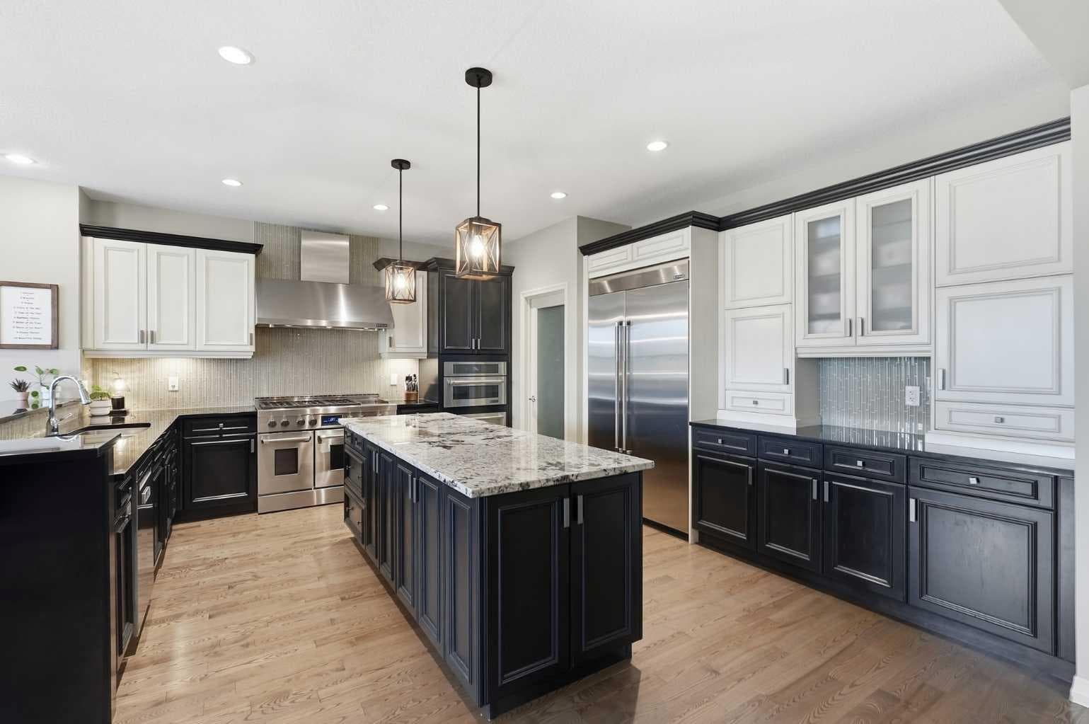 176 Ridge View Close 