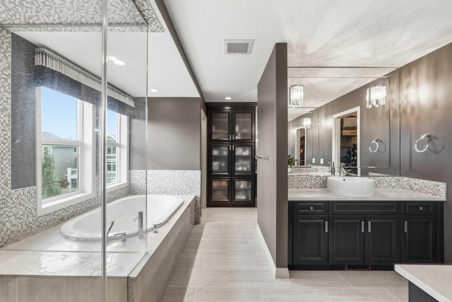 176 Ridge View Close 