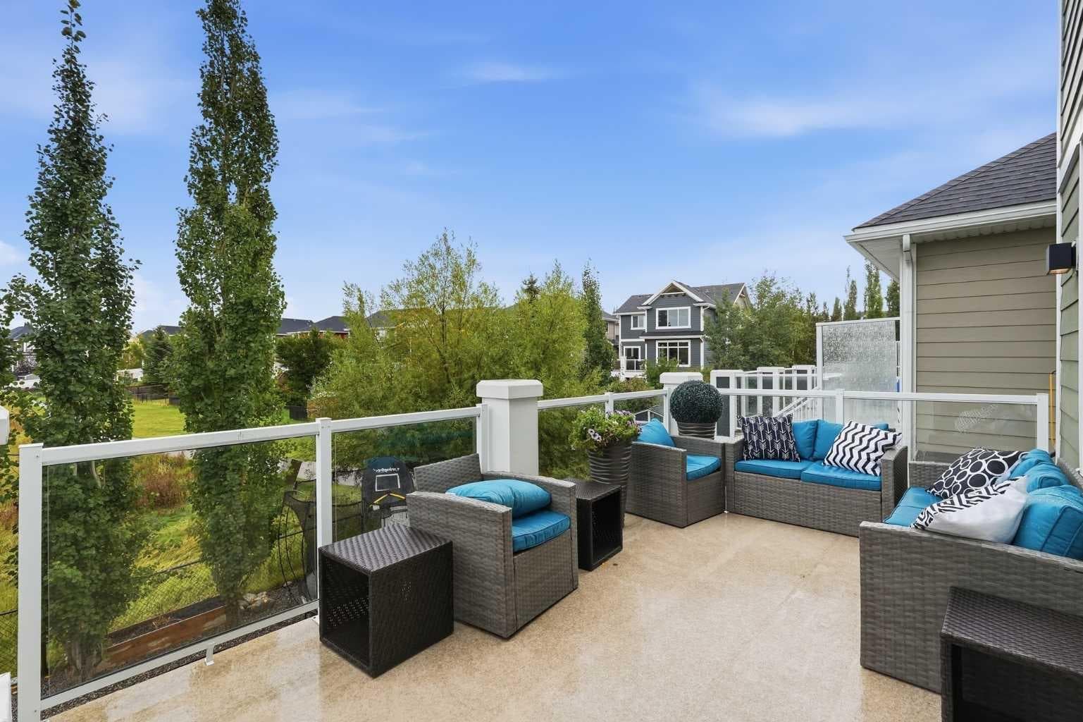 176 Ridge View Close 