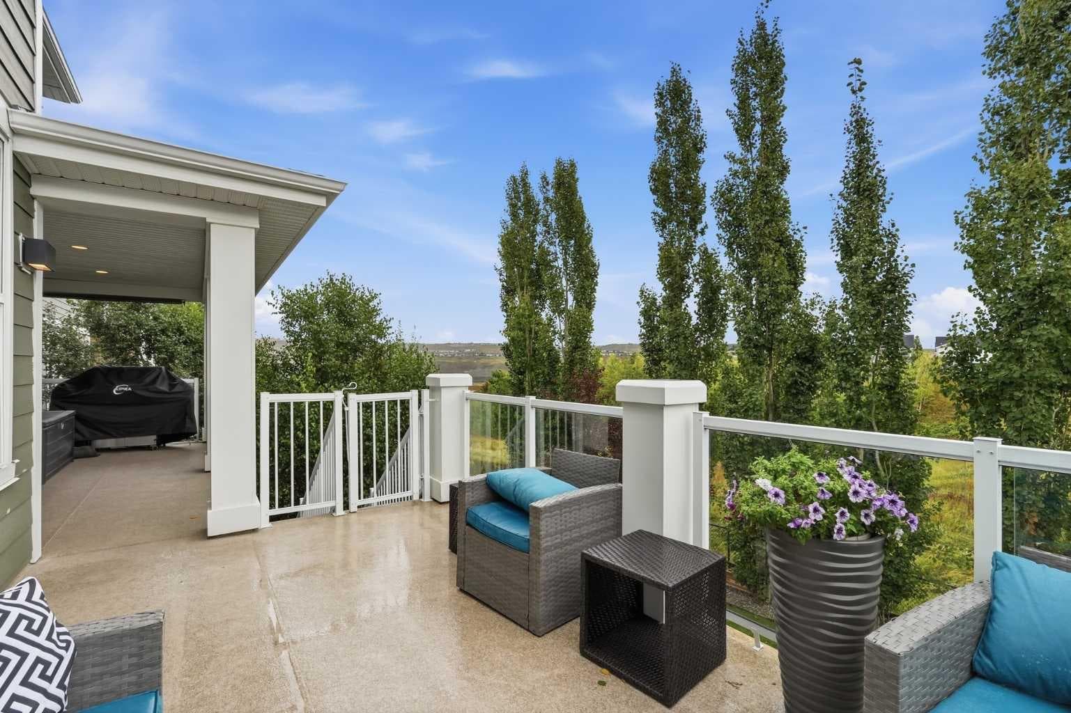 176 Ridge View Close 