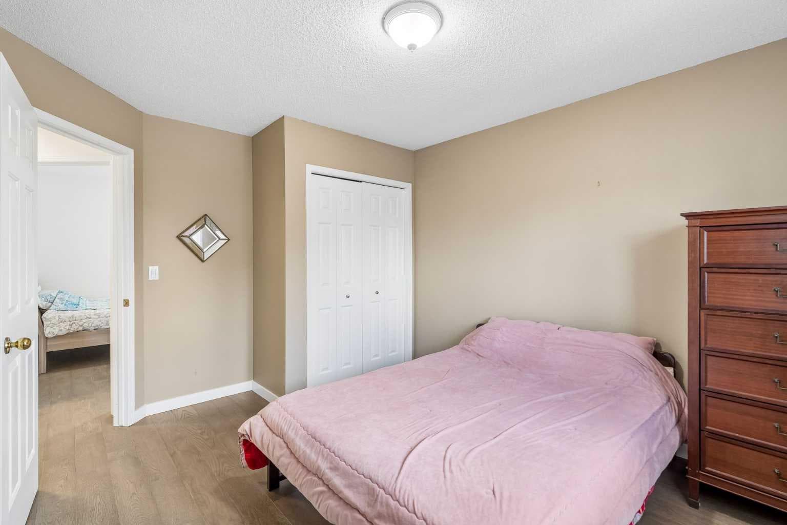 744 Riverbend Drive SE