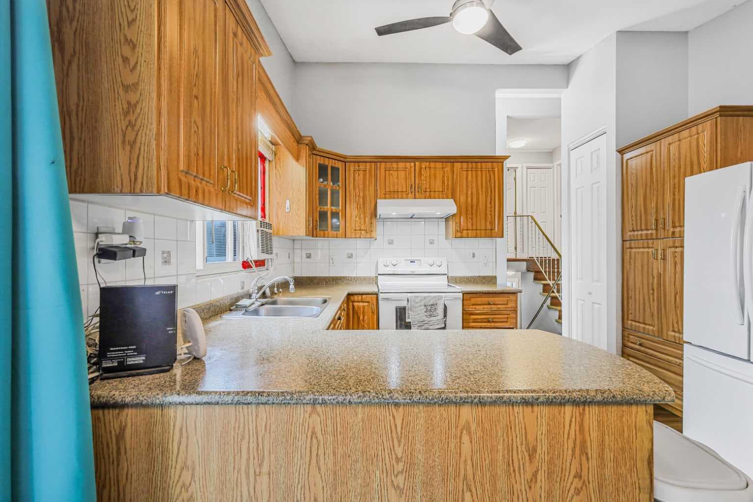 5112 Maryvale Drive NE