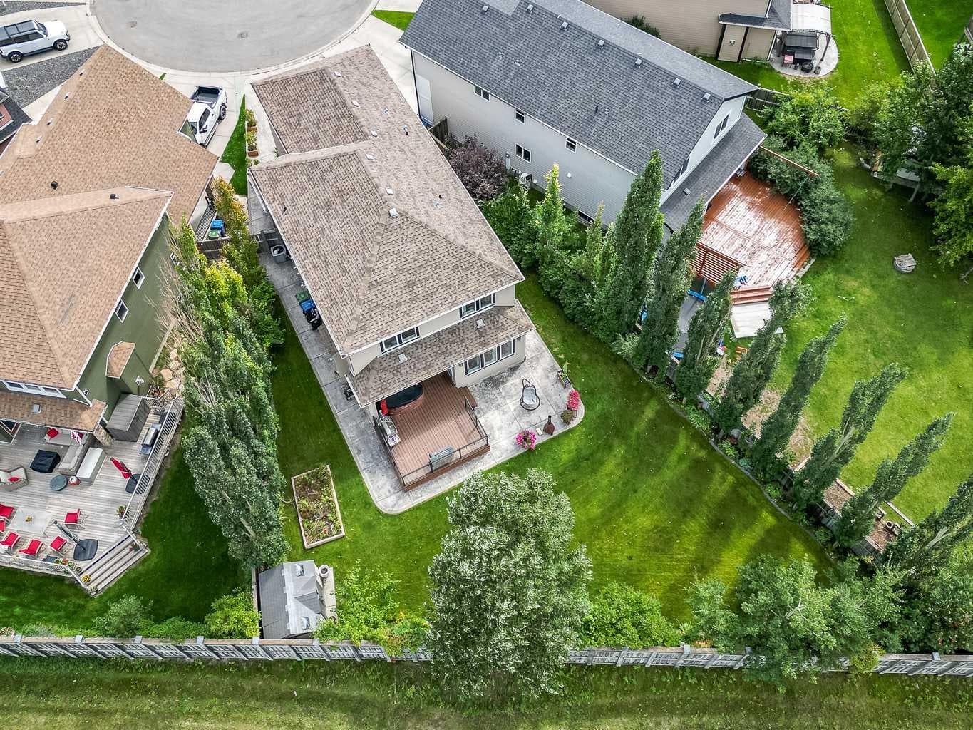 315 Mahogany Court SE