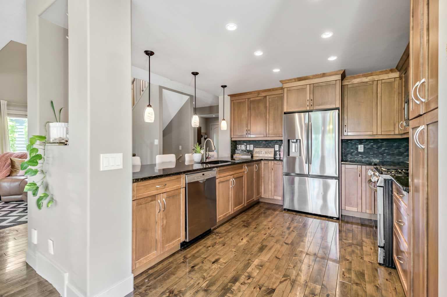 315 Mahogany Court SE