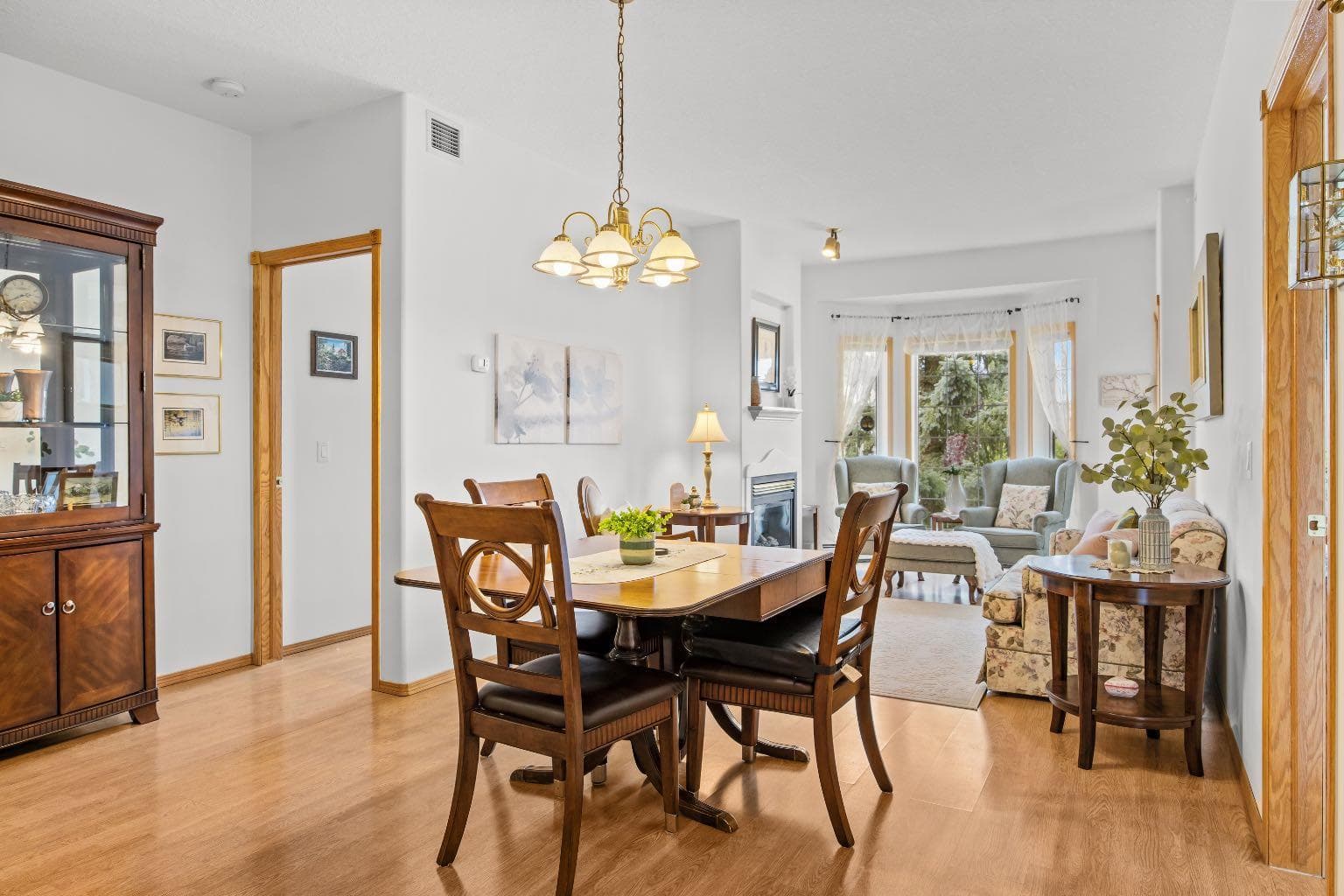 317, 728 Country Hills Road NW