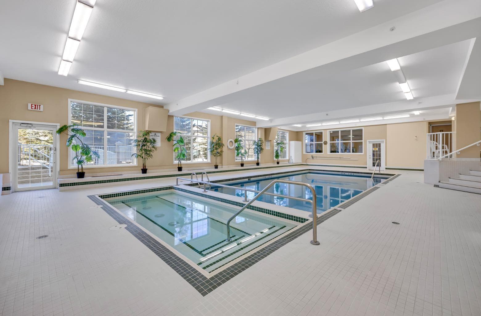 317, 728 Country Hills Road NW
