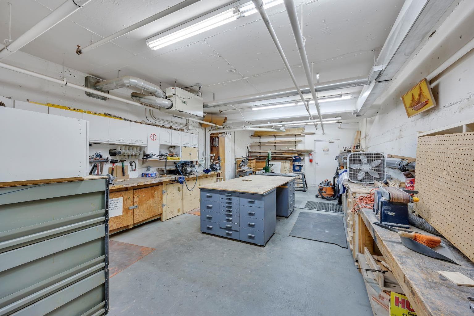 317, 728 Country Hills Road NW