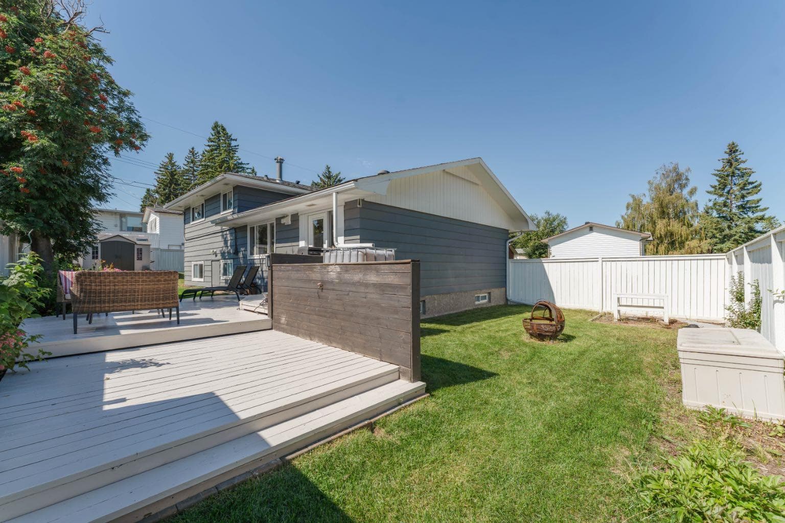 1004 Huntercove Place NW