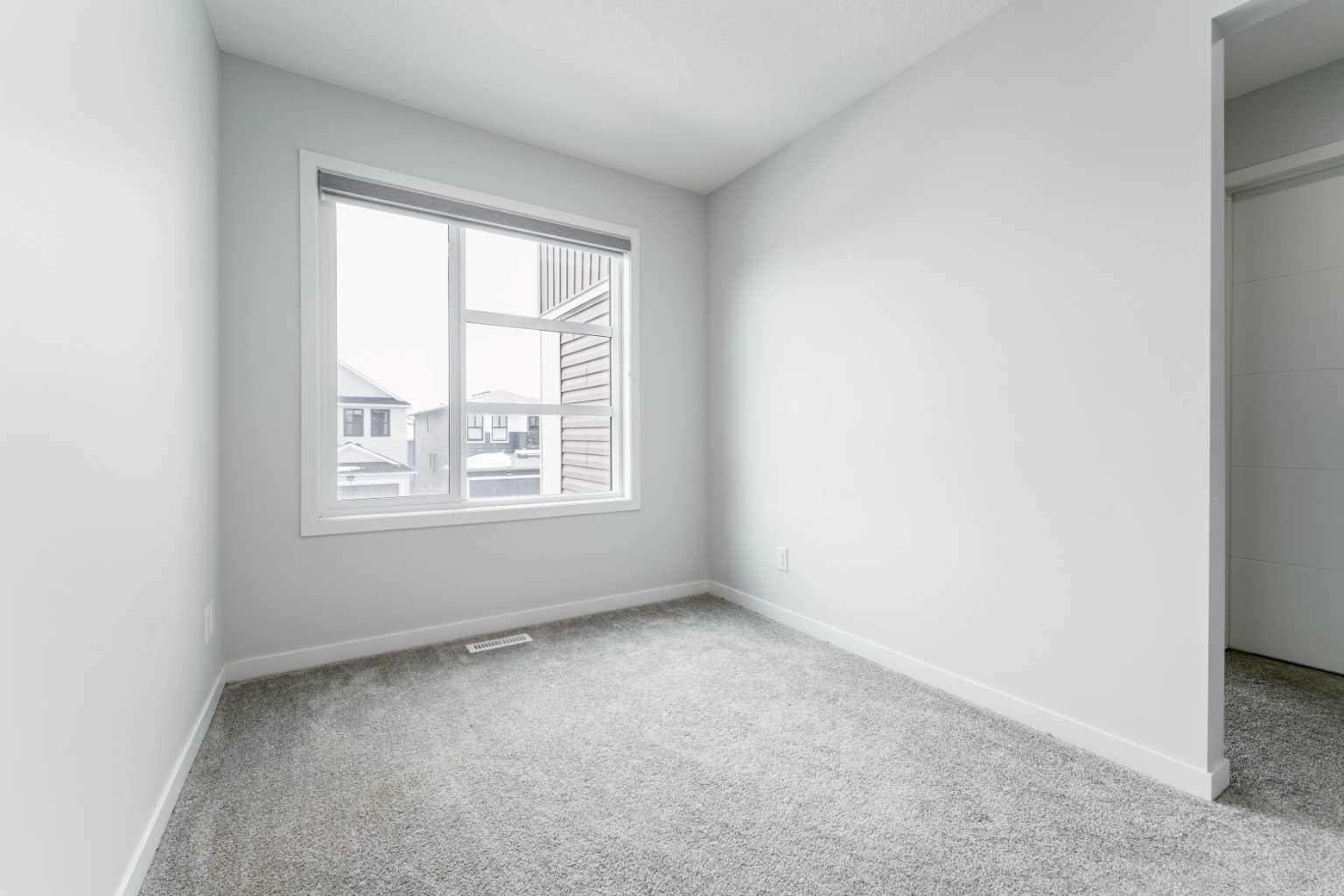 13 Calhoun Crescent NE