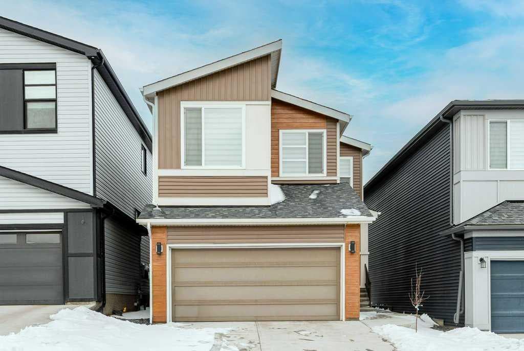 13 Calhoun Crescent NE