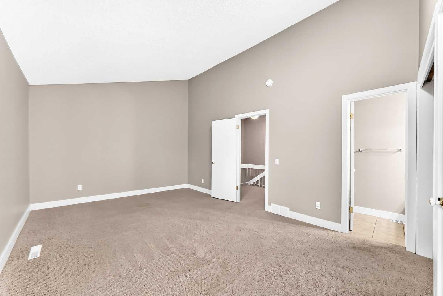 84 Brae Glen Lane SW