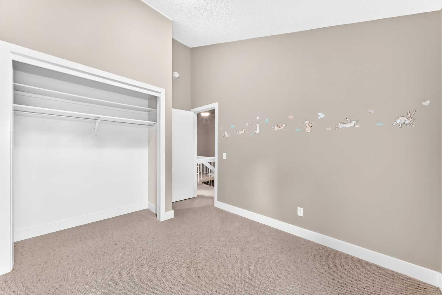 84 Brae Glen Lane SW