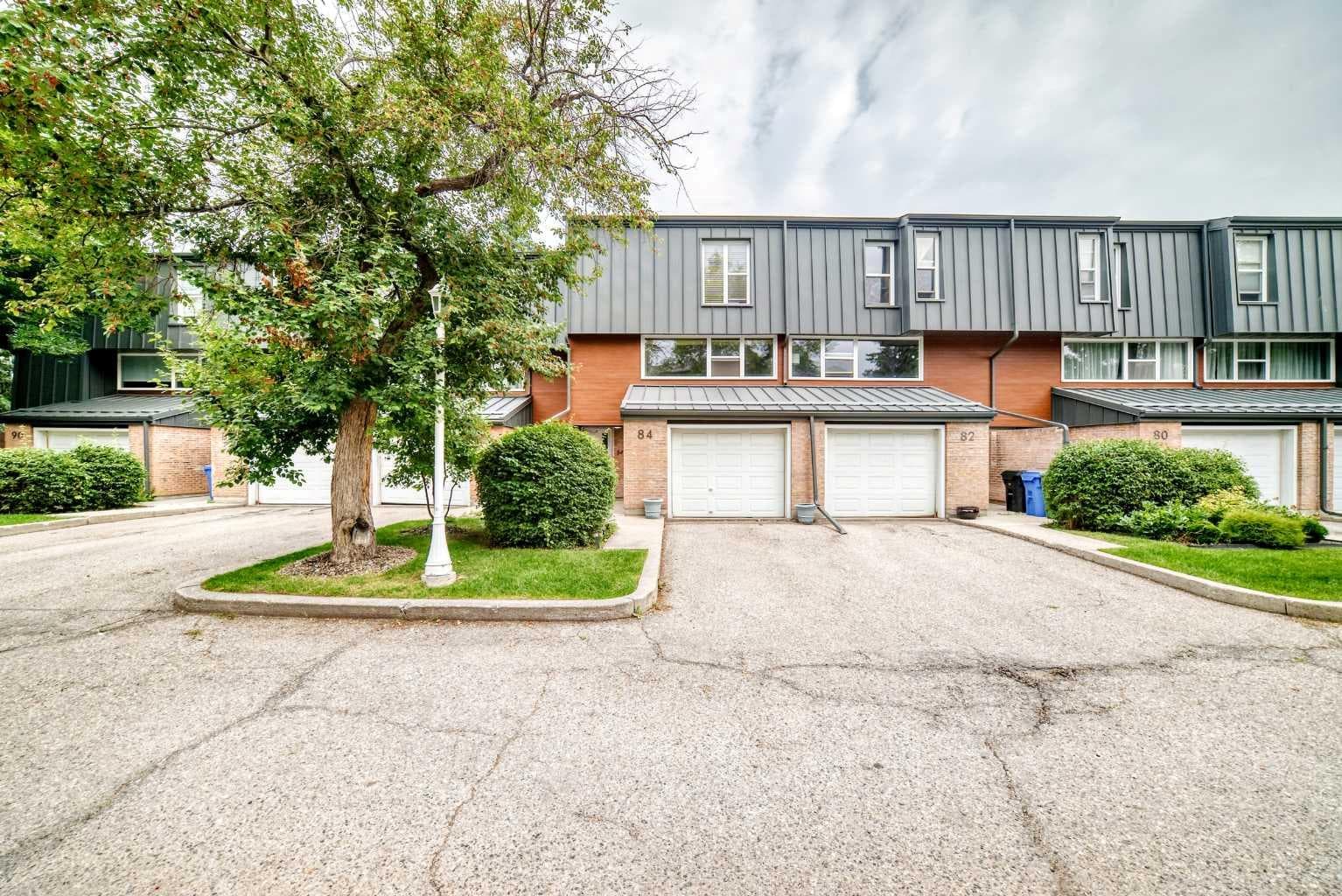 84 Brae Glen Lane SW