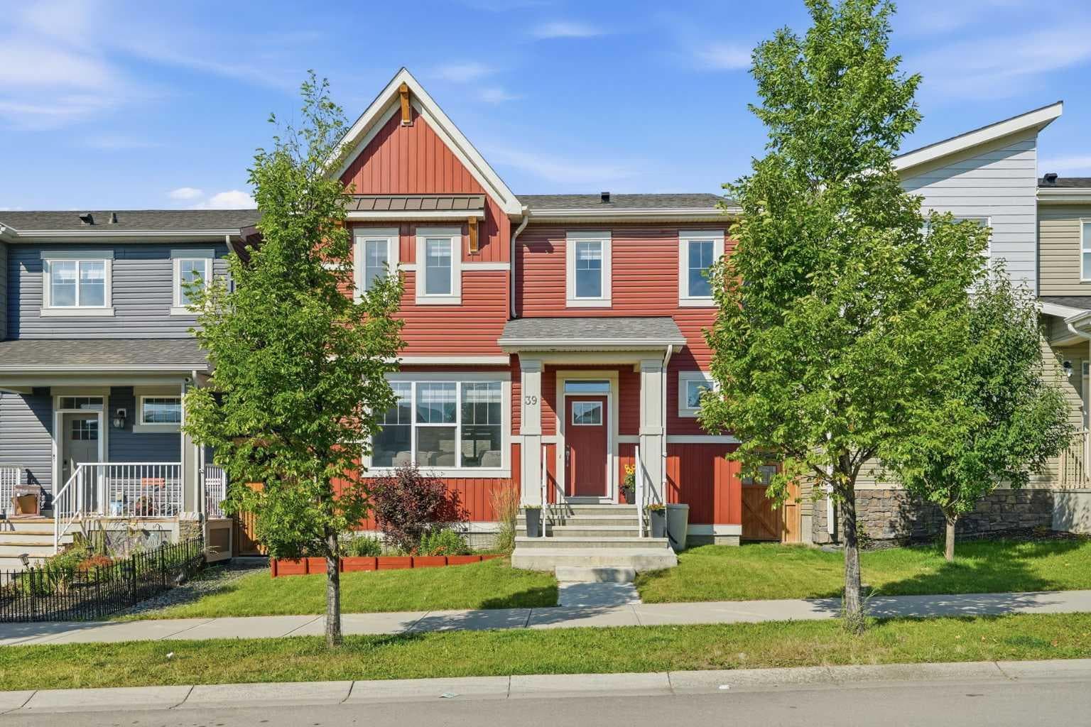 39 lucas Boulevard NW