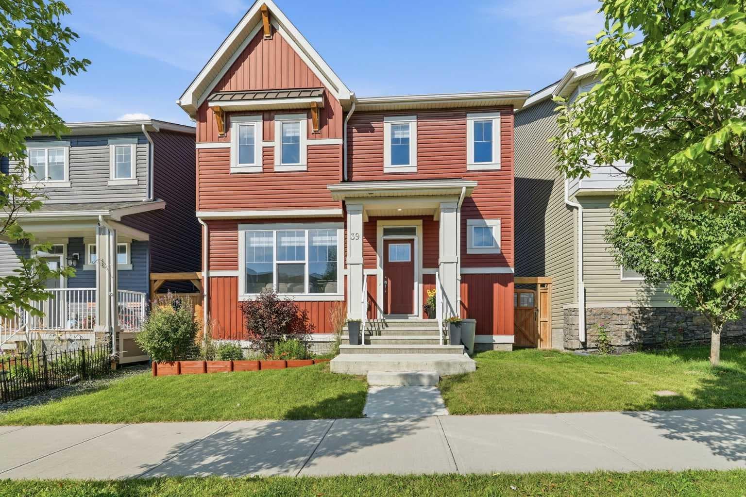 39 lucas Boulevard NW