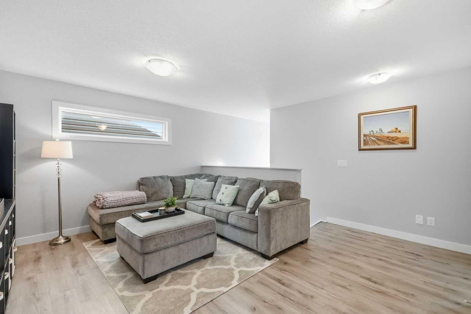 39 lucas Boulevard NW