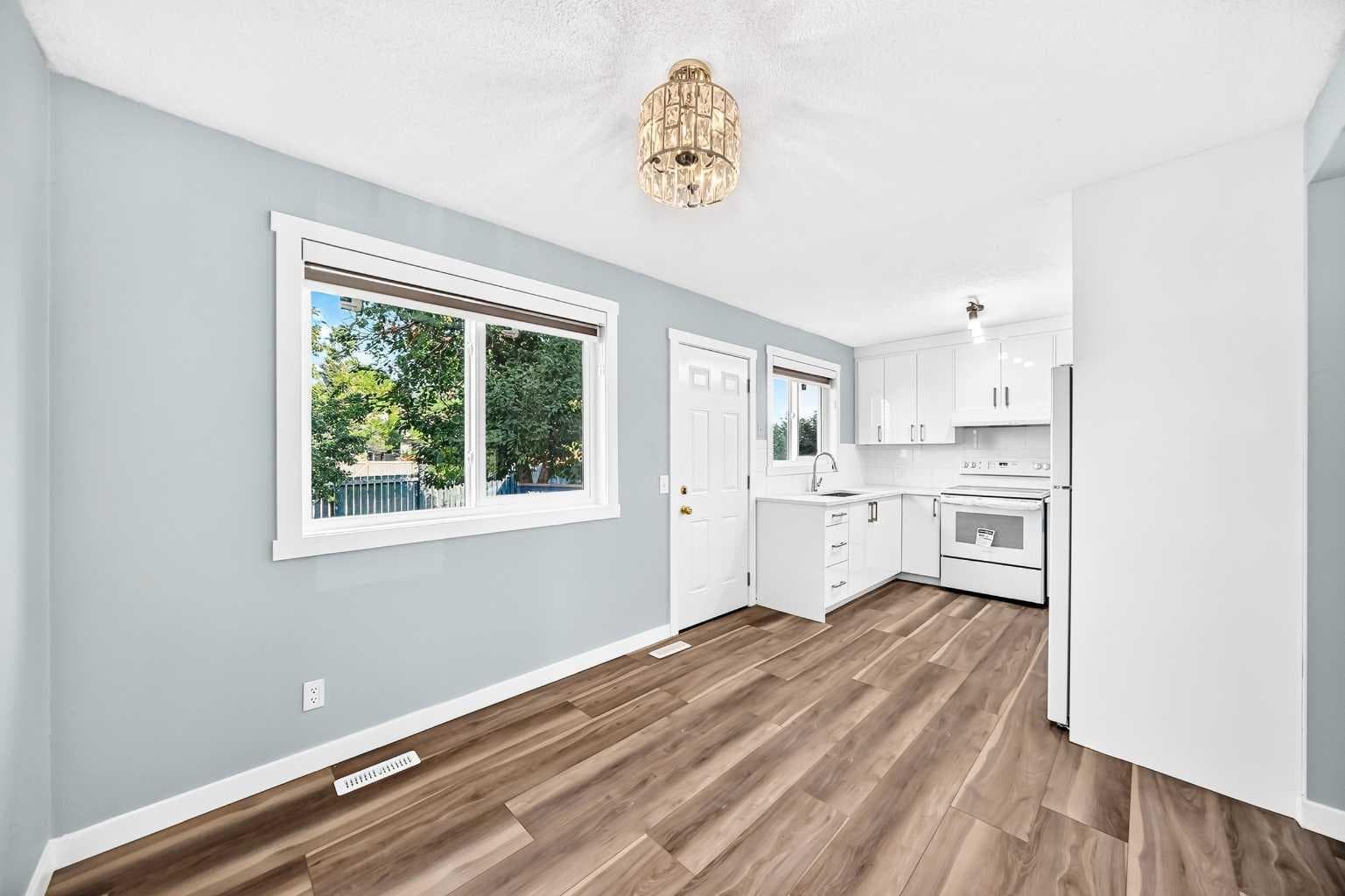 77 Martinbrook Road NE