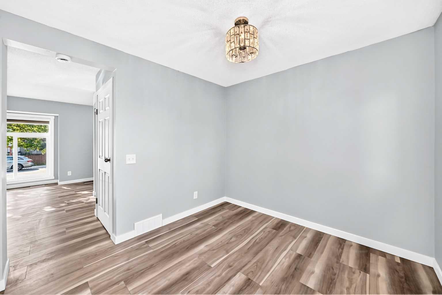77 Martinbrook Road NE