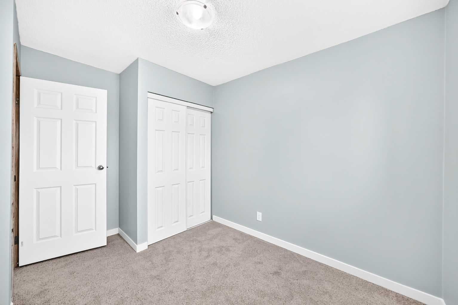 77 Martinbrook Road NE