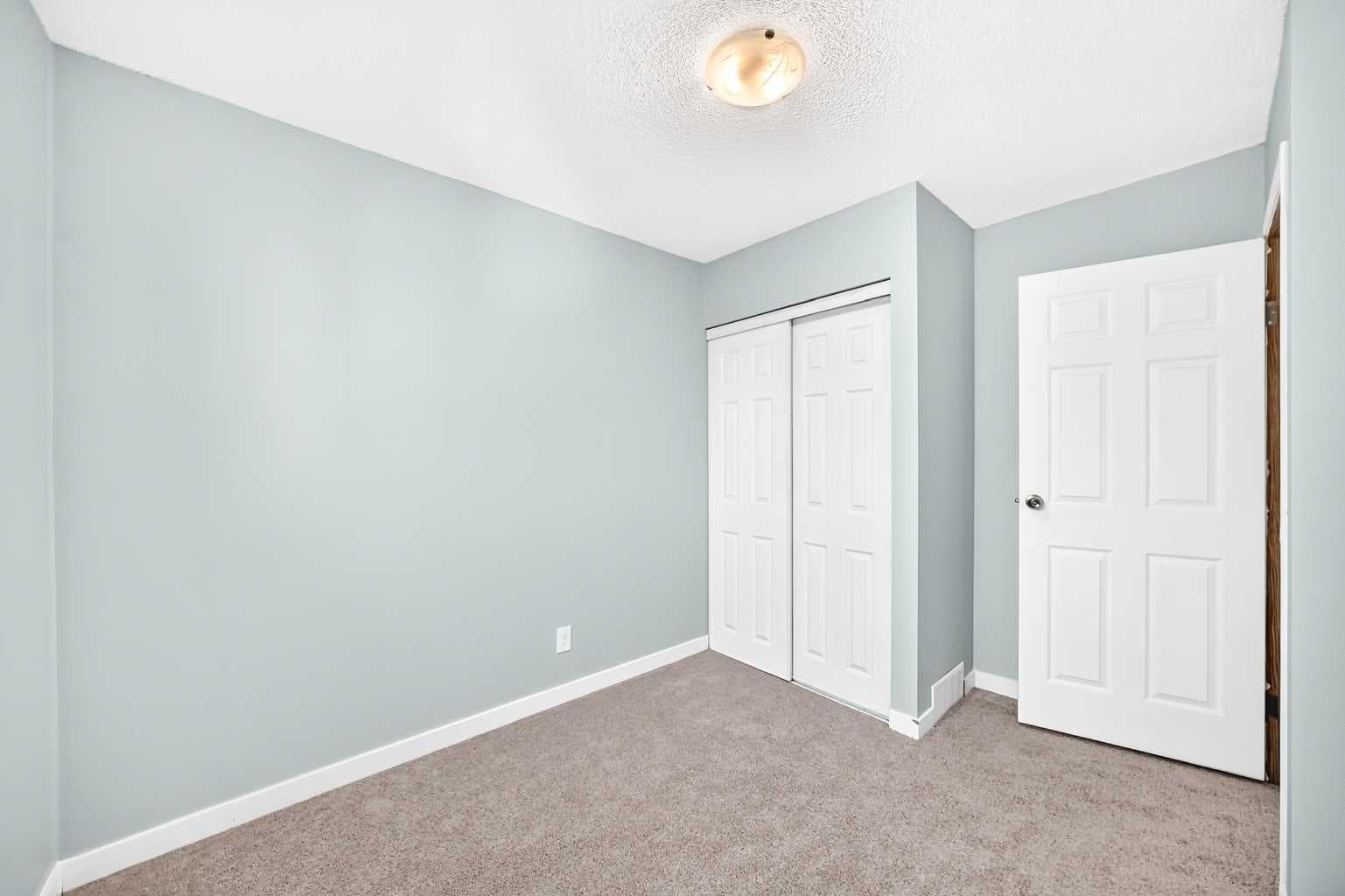 77 Martinbrook Road NE