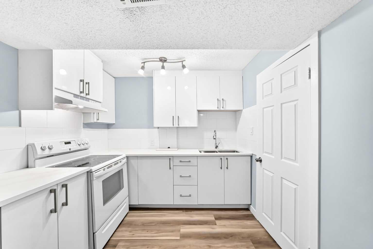77 Martinbrook Road NE