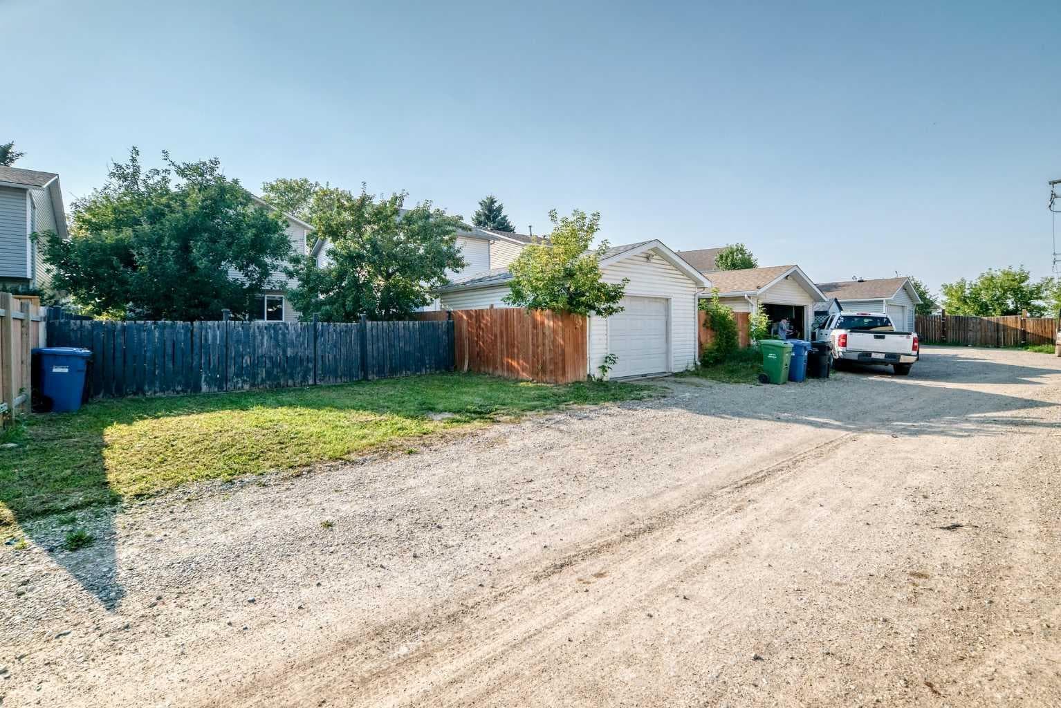 77 Martinbrook Road NE