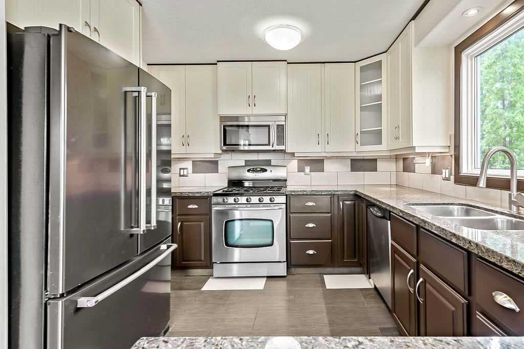 200 Bernard Drive NW
