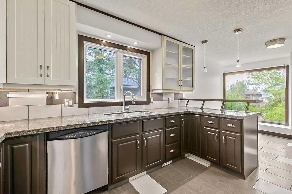 200 Bernard Drive NW