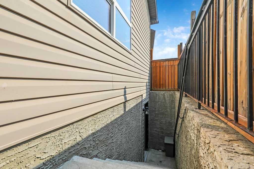 134 Prestwick Terrace SE
