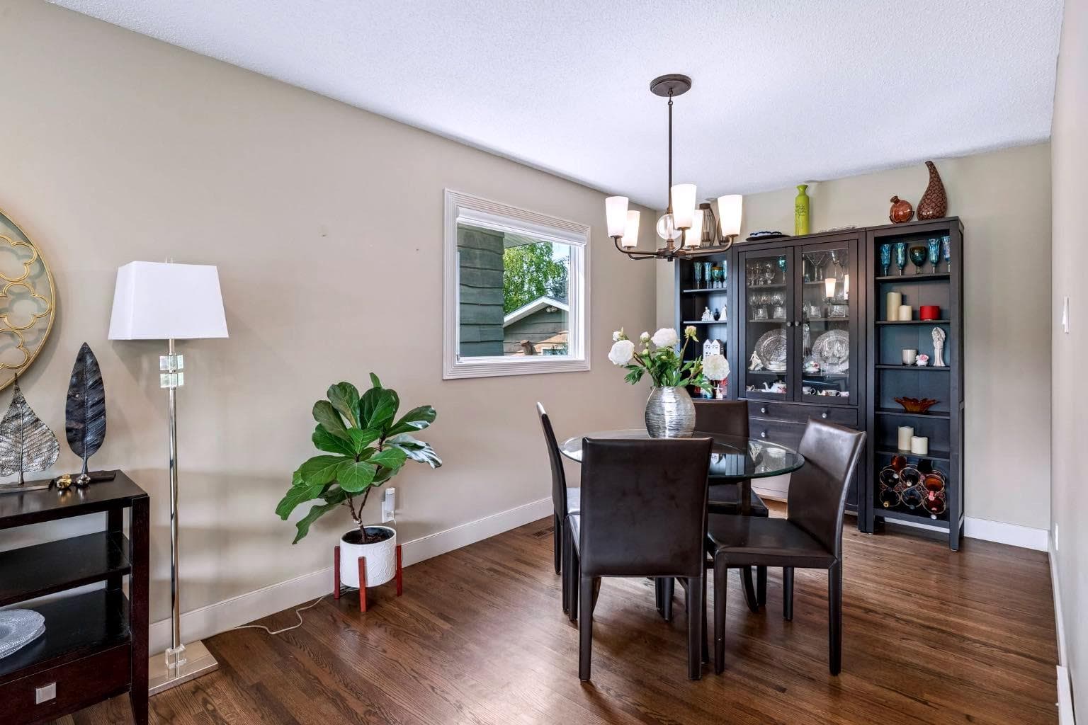 10631 Mapleglen Crescent SE