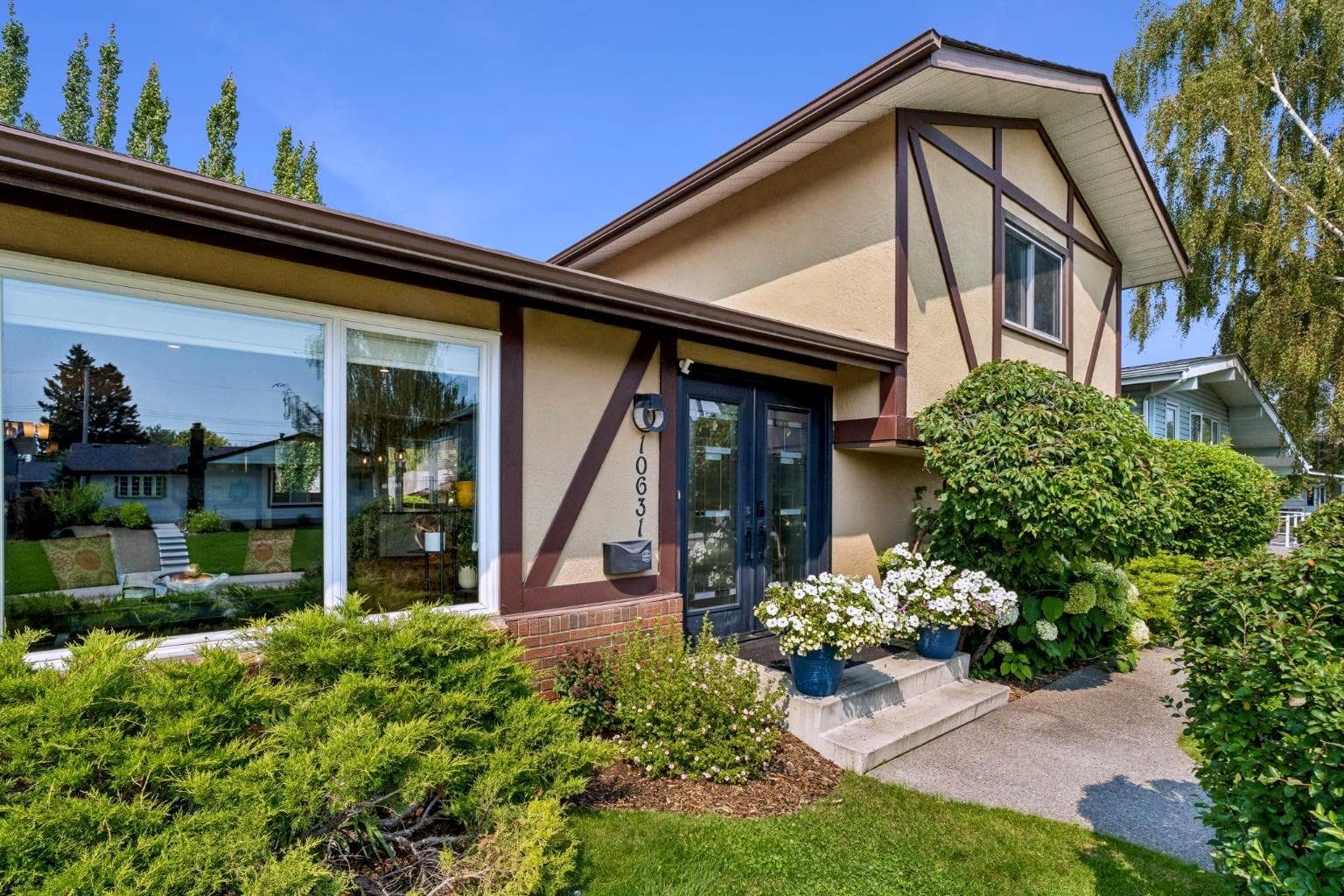 10631 Mapleglen Crescent SE