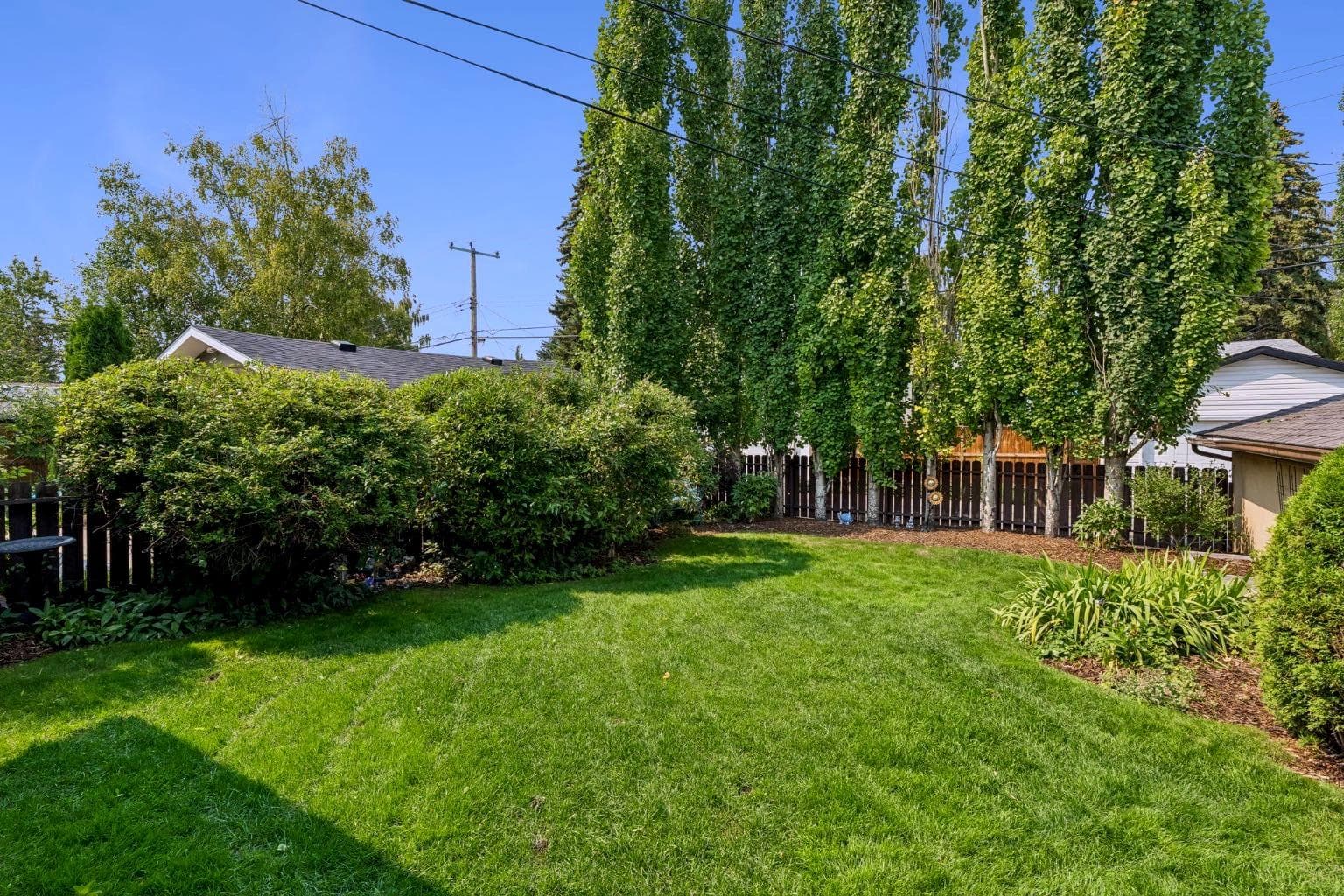 10631 Mapleglen Crescent SE